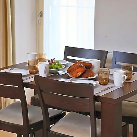 Rezidence Ostrovni Aparthotel 4*